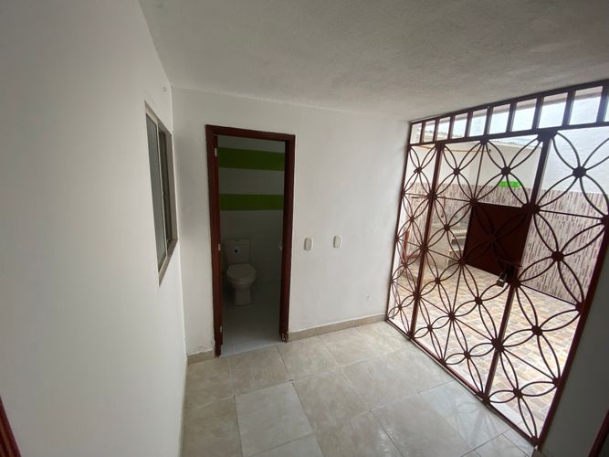 Casa de 6 alcobas en venta en La Concordia, Bucaramanga, 270 m² · foto 7 de 17
