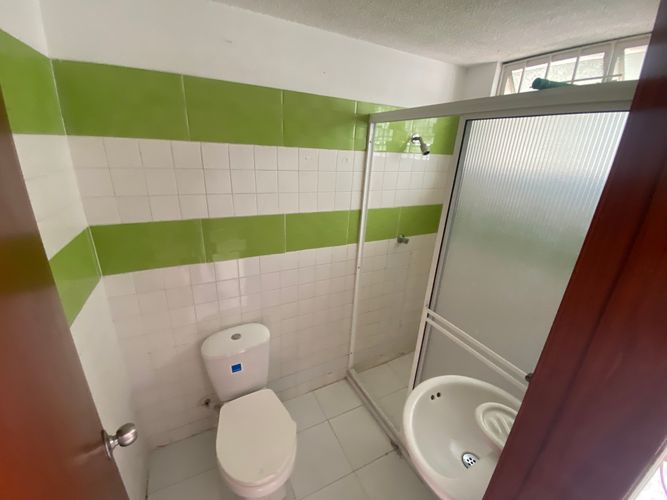 Casa de 6 alcobas en venta en La Concordia, Bucaramanga, 270 m² · foto 8 de 17