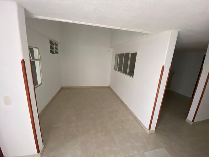 Casa de 6 alcobas en venta en La Concordia, Bucaramanga, 270 m² · foto 9 de 17