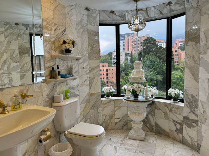 Apartamento de 4 alcobas en venta en Los Balsos, Medellín, 380 m² · foto 14 de 16