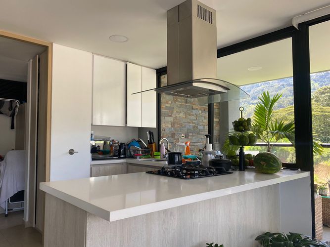 Apartamento de 3 alcobas en venta en Las Brujas, Envigado, 166 m² · foto 9 de 20