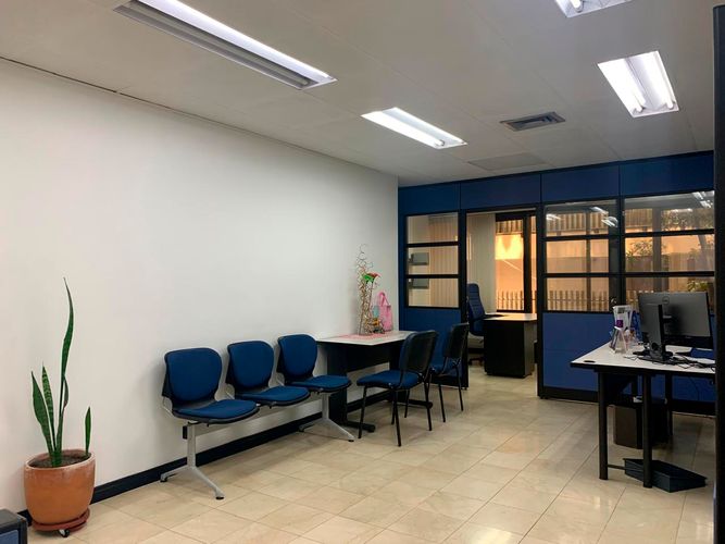Oficina en arriendo en Manila, Medellín, 60 m² · foto 9 de 10
