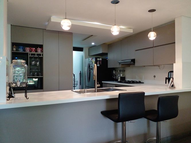 Casa de 3 alcobas en venta en Loma El Atravesado, Envigado, 240 m² · foto 4 de 19