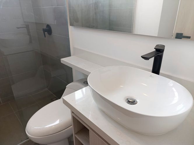 Apartamento de 1 alcoba en venta en Los Naranjos, Medellín, 88 m² · foto 15 de 16