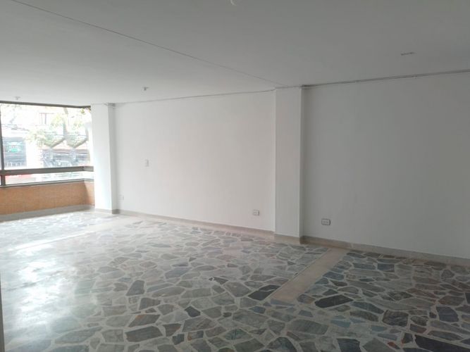 Oficina en arriendo en Entre Amigos, Sabaneta, 190 m² · foto 11 de 16