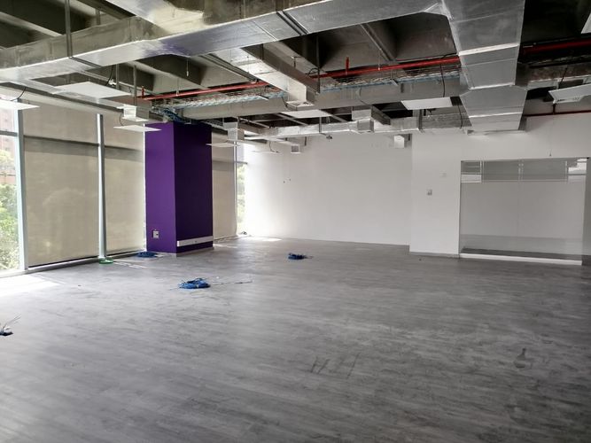 Oficina en arriendo en El Tesoro, Medellín, 257 m² · foto 19 de 19