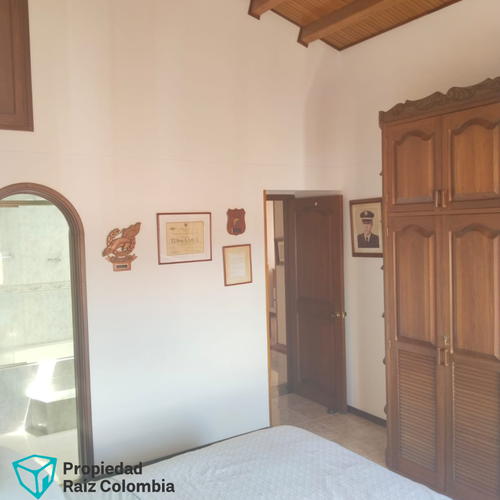 Casa de 4 alcobas en venta en Jordan, Ibagué, 194 m² · foto 14 de 24