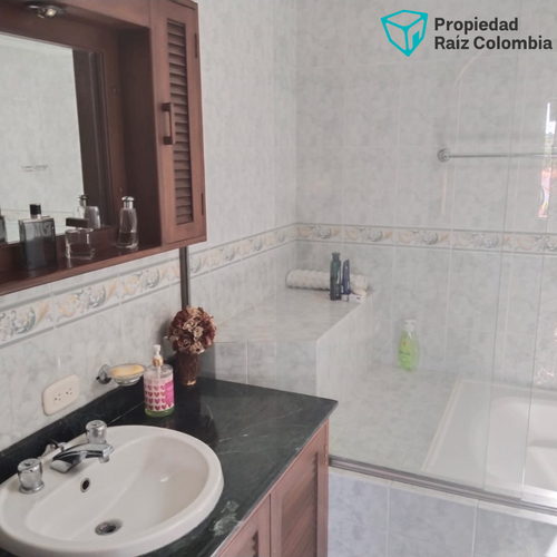 Casa de 4 alcobas en venta en Jordan, Ibagué, 194 m² · foto 15 de 24