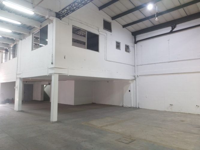 Bodega en arriendo en Entre Amigos, Sabaneta, 782 m² · foto 5 de 17
