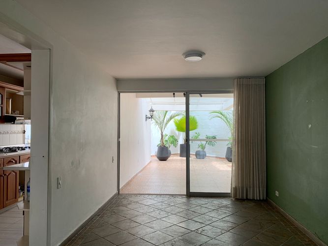 Local en arriendo en Villagrande, Envigado, 350 m² · foto 5 de 10