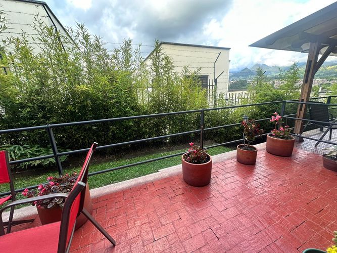 Casa de 3 alcobas en venta en San Marcel, Manizales, 120 m² · foto 10 de 21