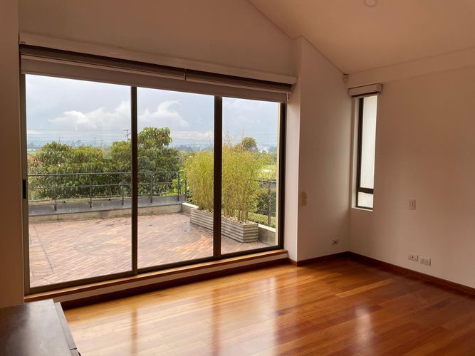 Casa de 4 alcobas en venta en Rozo, Cota, 300 m² · foto 13 de 22