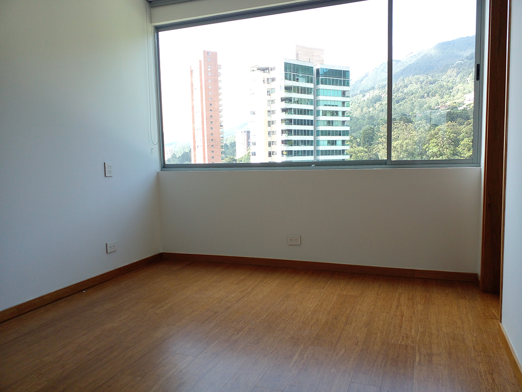 Apartamento en arriendo en Los Balsos, Medellín · foto 14 de 20