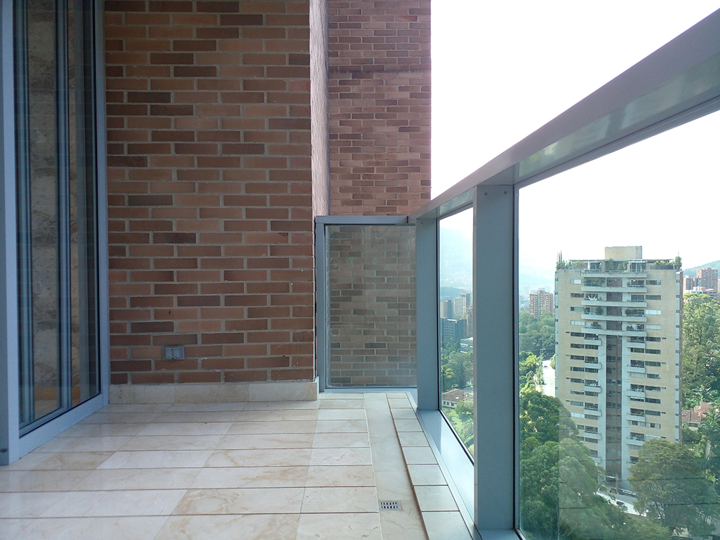 Apartamento en arriendo en Los Balsos, Medellín · foto 17 de 20