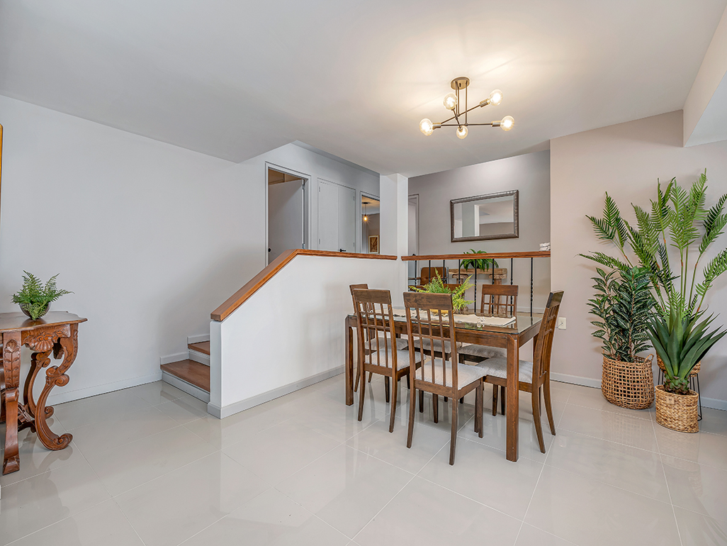Apartamento en arriendo en Lalinde, Medellín · foto 2 de 15