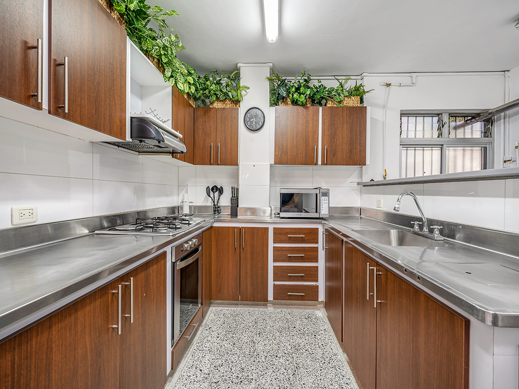 Apartamento en arriendo en Lalinde, Medellín · foto 5 de 15
