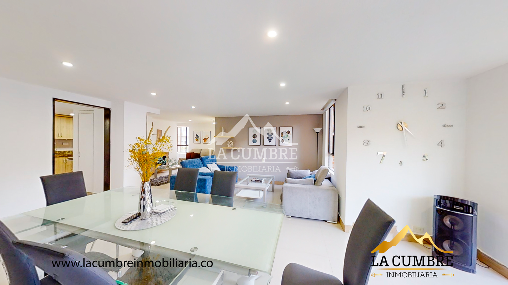 Apartamento en arriendo en Las Lomas No.1, Medellín · foto 2 de 13
