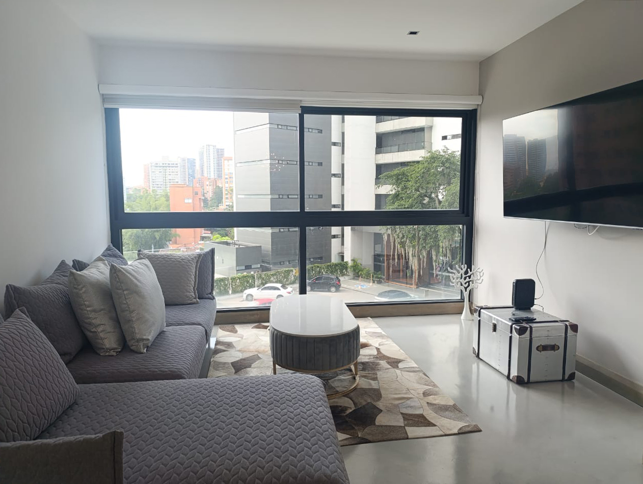 Apartamento en arriendo en San Lucas, Medellín · foto 2 de 18