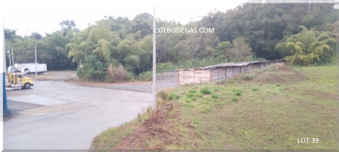 Lote en venta en Cerritos, Pereira, 1032 m² · foto 8 de 9
