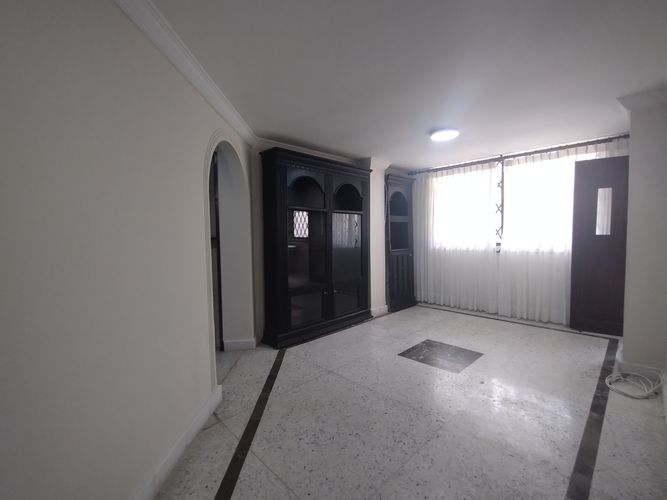 Apartamento de 2 alcobas en venta en Paraiso, Barranquilla, 84 m² · foto 2 de 15