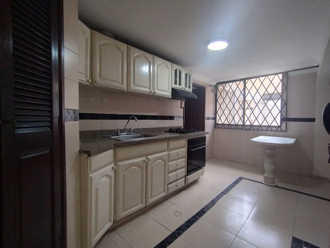 Apartamento de 2 alcobas en venta en Paraiso, Barranquilla, 84 m² · foto 14 de 15