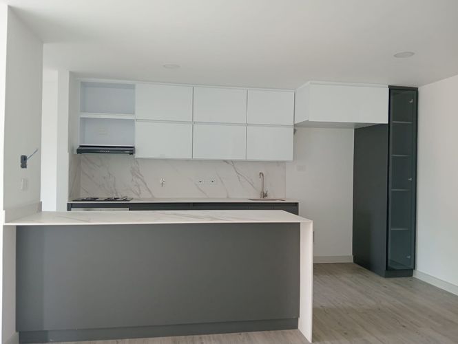 Apartamento en venta en Conquistadores, Medellín · foto 3 de 19