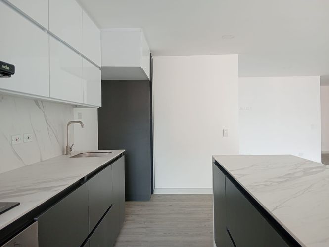 Apartamento en venta en Conquistadores, Medellín · foto 6 de 19