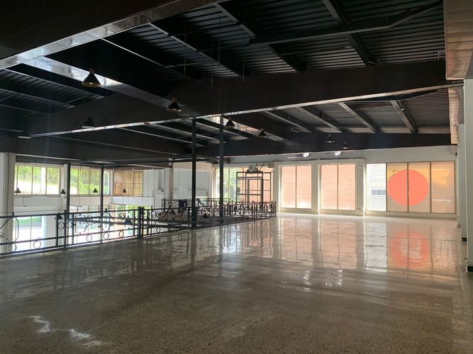 Local en venta en Mesa, Envigado, 2000 m² · foto 2 de 13