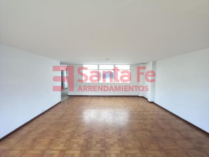 Apartment for sale in La candelaria, Medellín 4