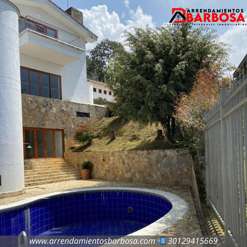 Casa de 7 alcobas en venta en El Poblado, Medellín, 1050 m² · foto 15 de 19