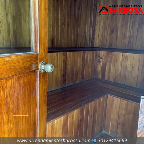 Casa de 7 alcobas en venta en El Poblado, Medellín, 1050 m² · foto 13 de 19