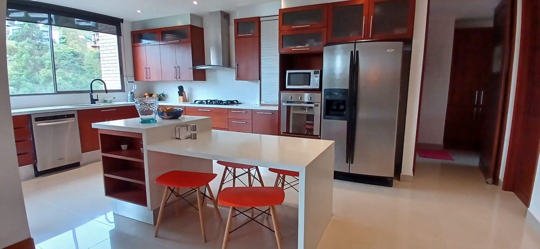 Apartamento de 4 alcobas en venta en La Calera, Medellín, 360 m² · foto 23 de 24
