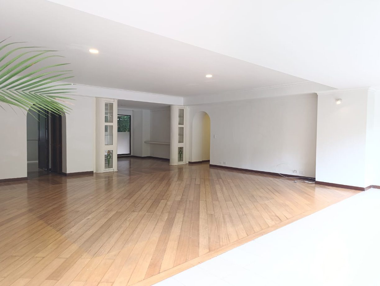Apartamento en arriendo en Los Balsos No.2, Medellín · foto 7 de 20