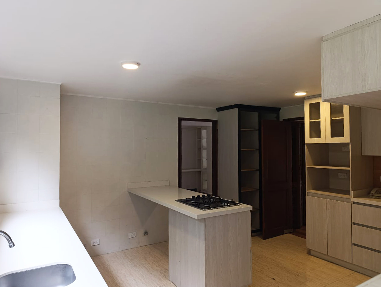 Apartamento en arriendo en Los Balsos No.2, Medellín · foto 10 de 20