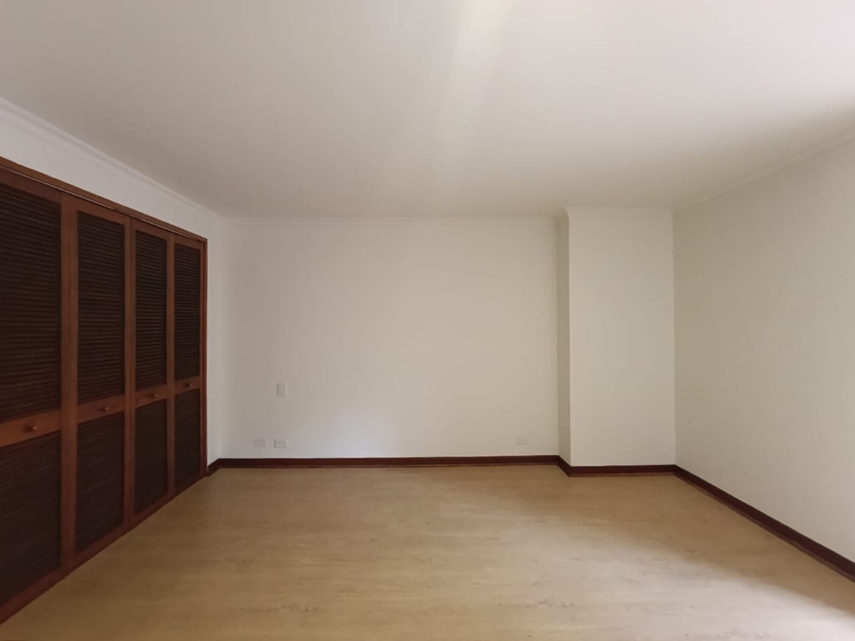 Apartamento en arriendo en Los Balsos No.2, Medellín · foto 16 de 20