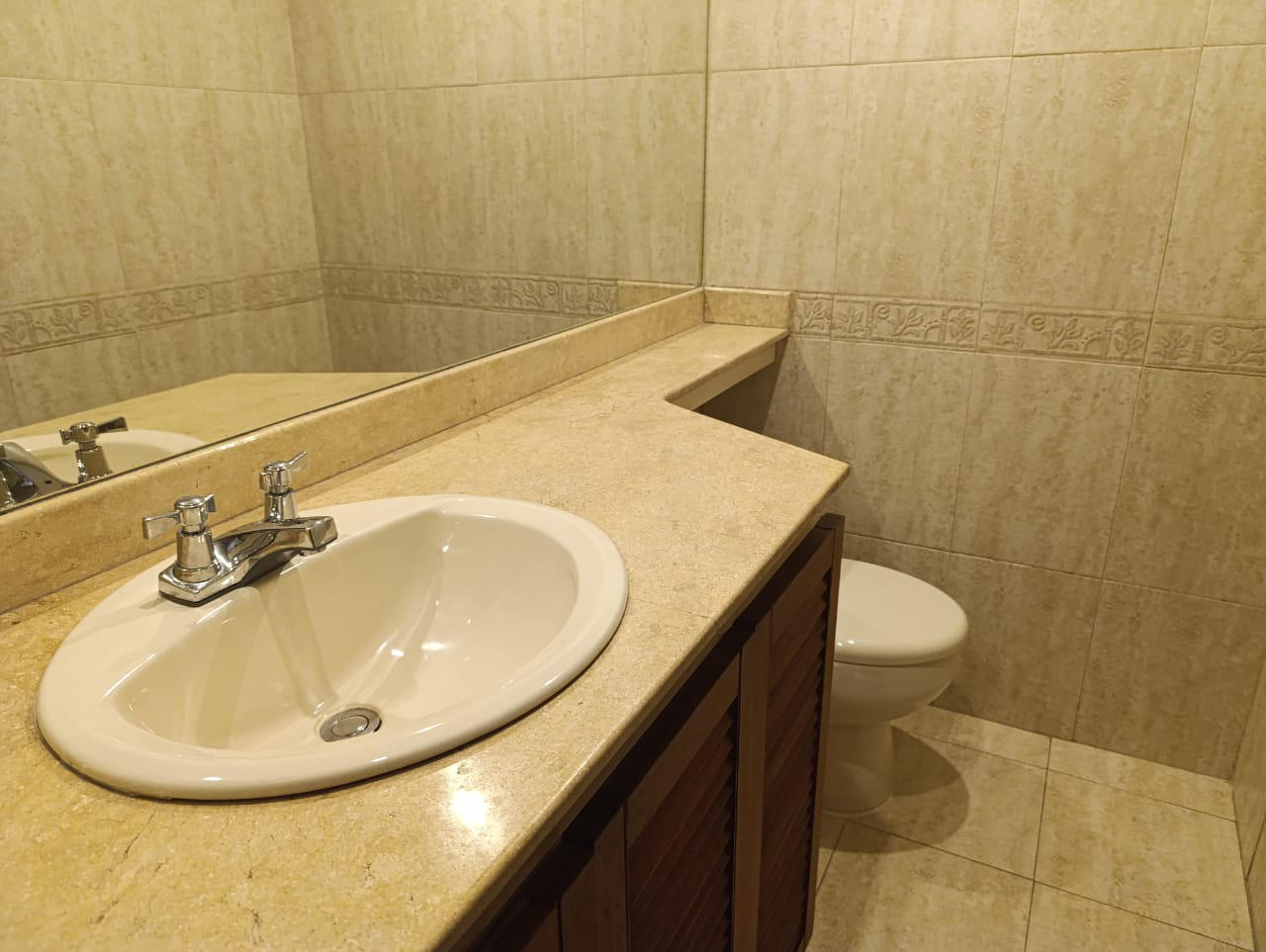 Apartamento en arriendo en Los Balsos No.2, Medellín · foto 18 de 20
