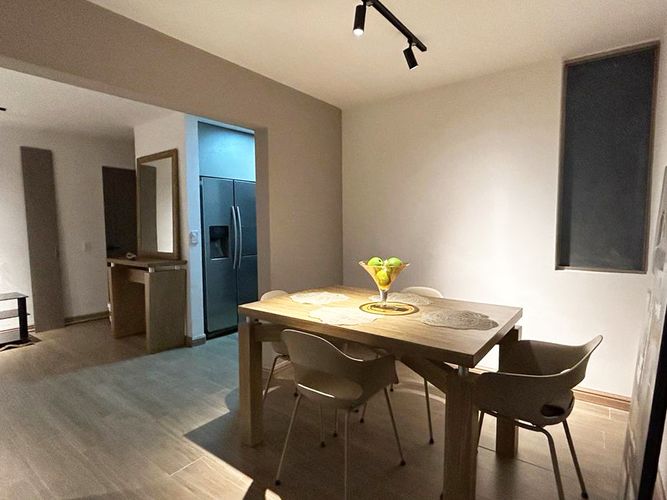 Apartamento de 3 alcobas en arriendo en Los Balsos, Medellín, 95 m² · foto 5 de 13