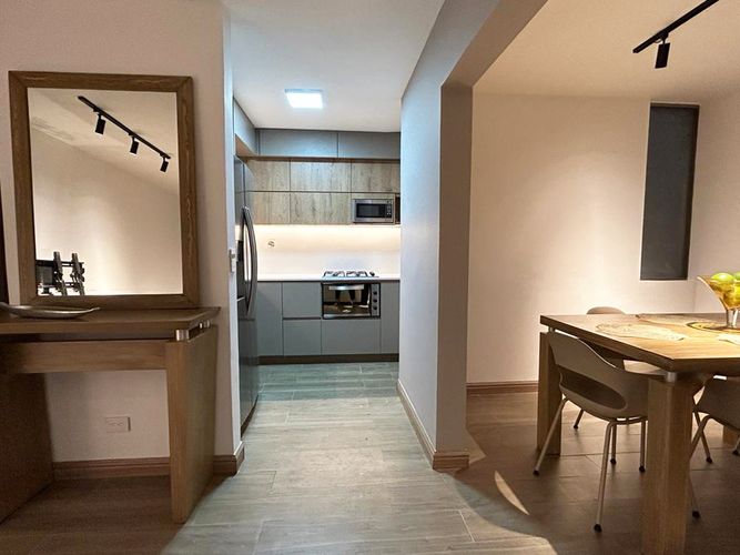 Apartamento de 3 alcobas en arriendo en Los Balsos, Medellín, 95 m² · foto 7 de 13