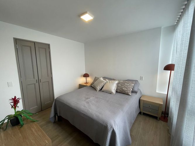 Apartamento de 3 alcobas en arriendo en Los Balsos, Medellín, 95 m² · foto 11 de 13
