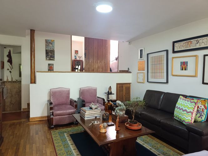 Casa de 2 alcobas en venta en El Tesoro, Medellín, 249 m² · foto 2 de 20