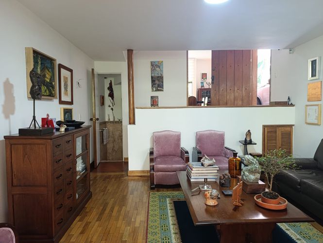 Casa de 2 alcobas en venta en El Tesoro, Medellín, 249 m² · foto 3 de 20