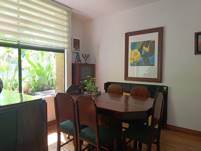 Casa de 2 alcobas en venta en El Tesoro, Medellín, 249 m² · foto 4 de 20