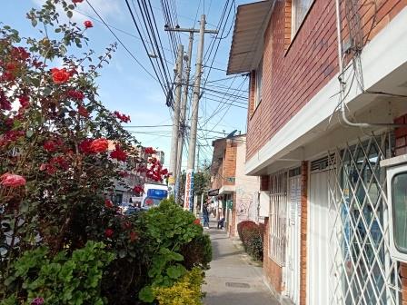 Casa en venta en Aures, Bogotá · foto 3 de 20