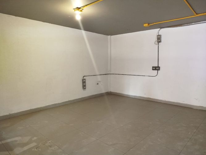 Local en arriendo en El Esmeraldal, Envigado, 53 m² · foto 10 de 15