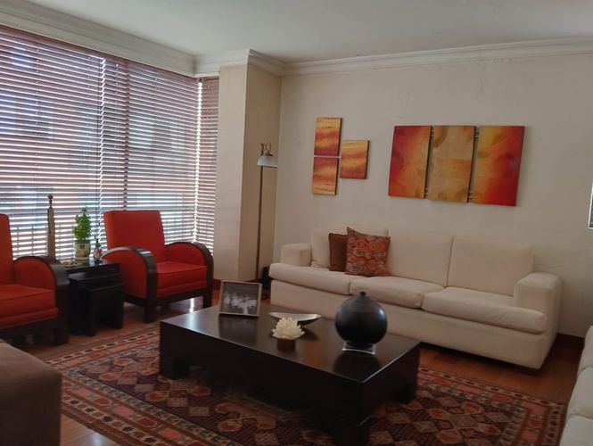 Apartamento de 3 alcobas en venta en Chicó Navarra, Bogotá, 186 m² · foto 6 de 17