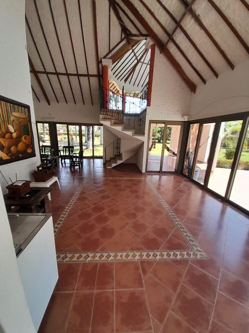 Casa de 6 alcobas en venta en La Llanerita, Villavicencio · foto 13 de 17