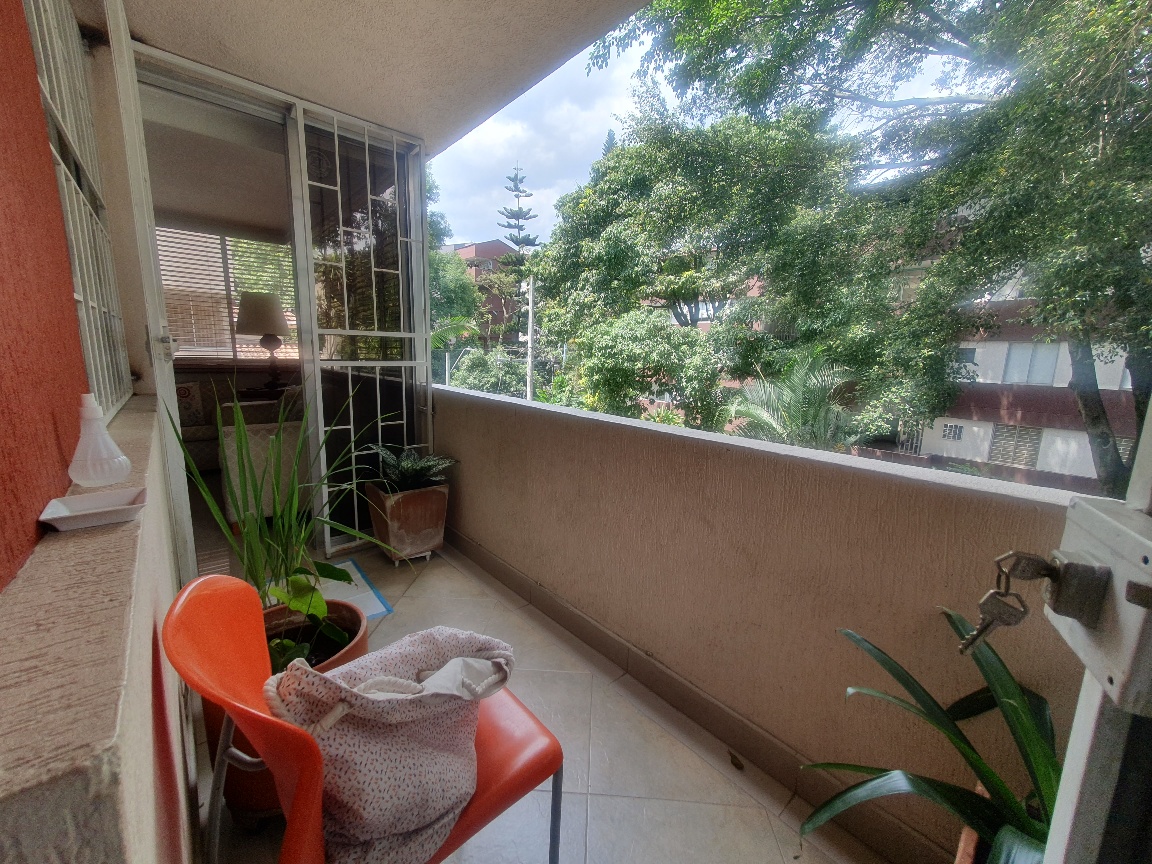 Apartamento en venta en El Poblado, Medellín · foto 9 de 17