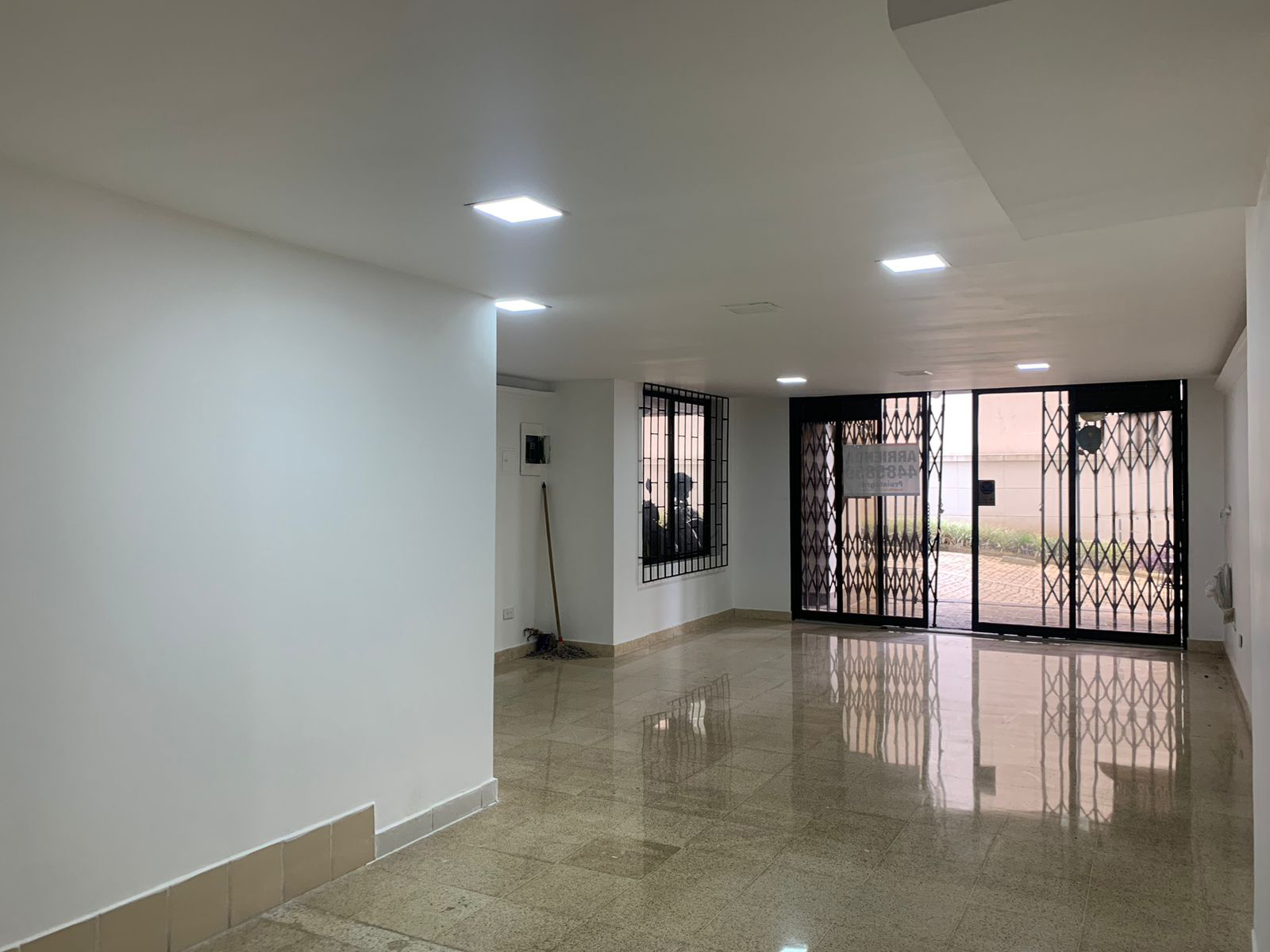 Local en arriendo en Patio bonito, Medellín