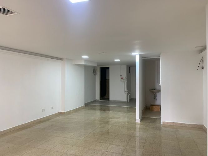 Local en arriendo en Patio Bonito, Medellín, 60 m² · foto 4 de 6