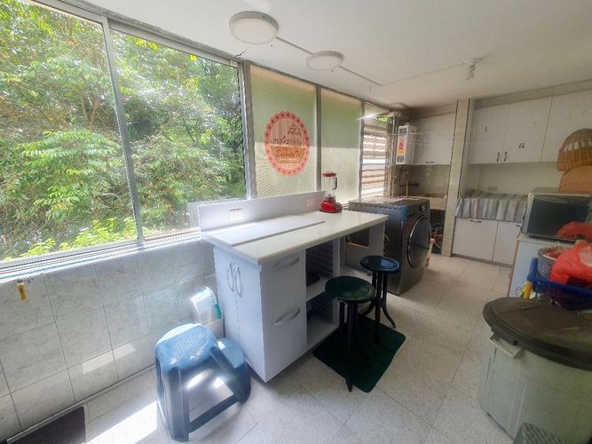 Apartamento de 3 alcobas en venta en El Poblado, Medellín, 142 m² · foto 9 de 18